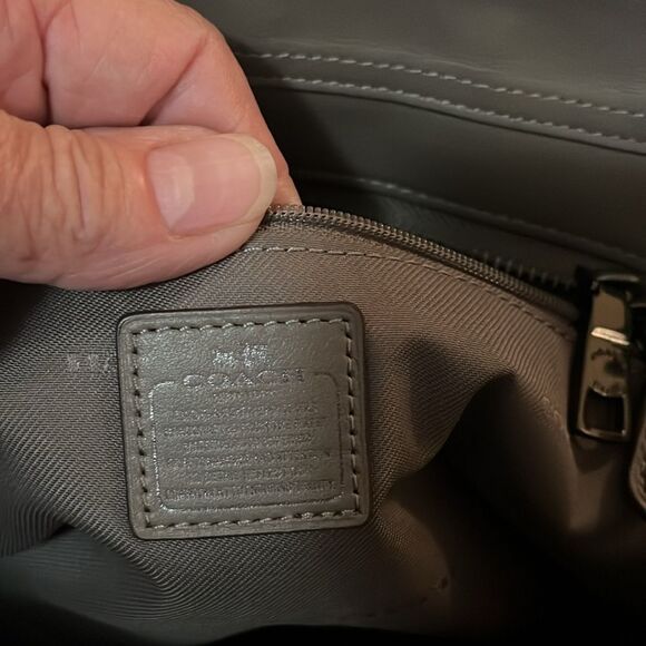 Coach Tan swagger 27 Leather Women's Bag - Picture 5 of 7